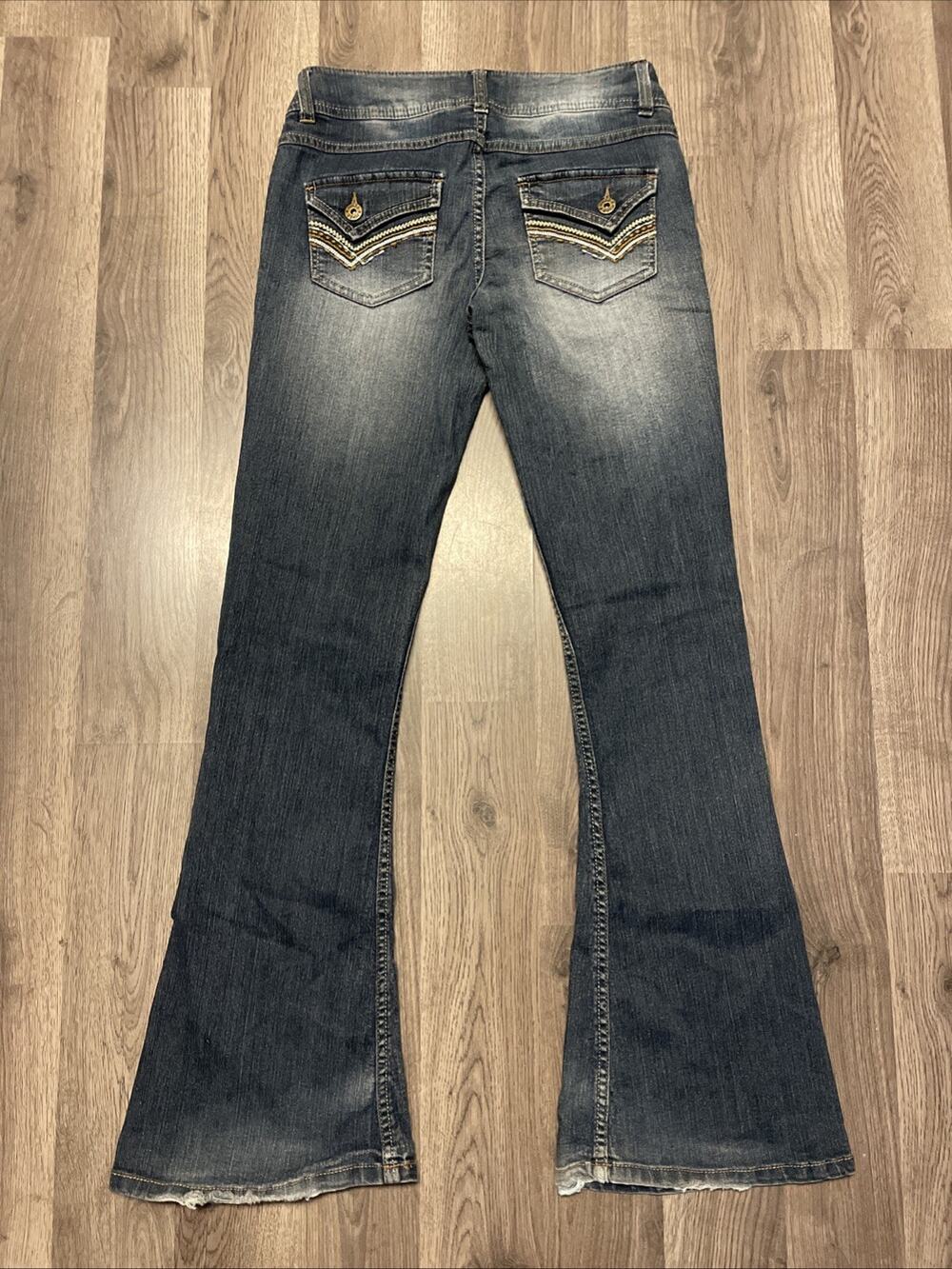 Vtg Mudd Low Rise Flare Jeans Size 5 Y2K Embroidered Flap Pocket Denim